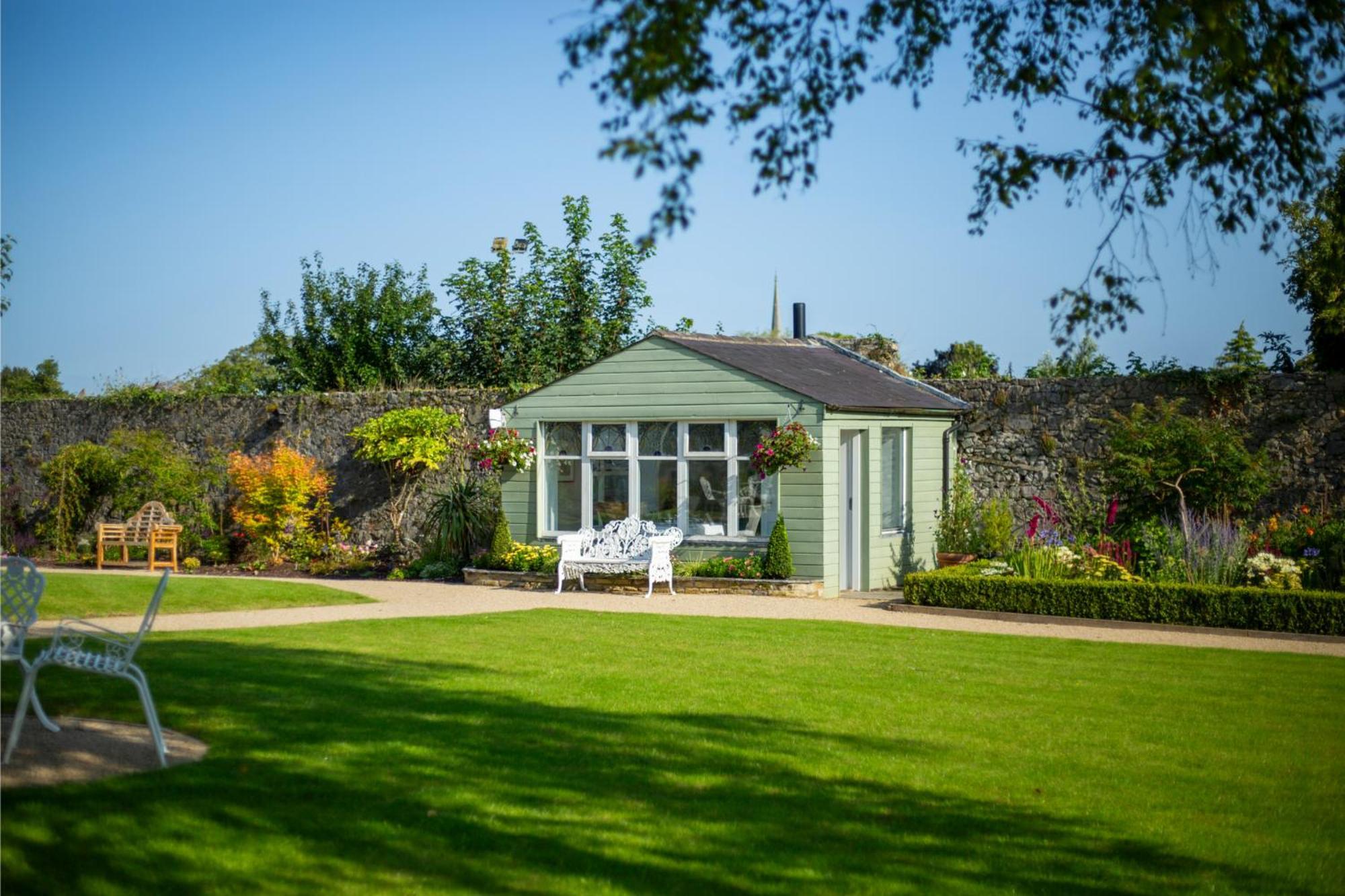 Hotel County Arms Birr Esterno foto