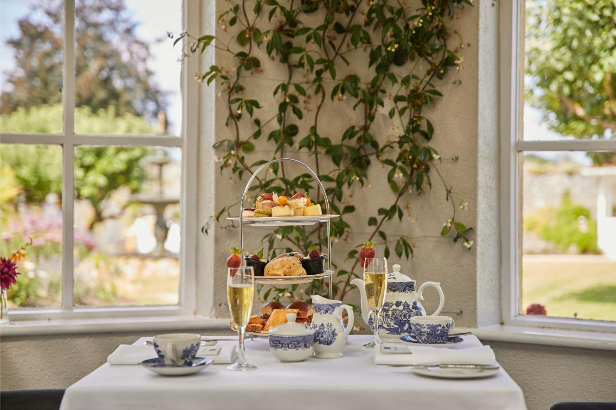 Hotel County Arms Birr Esterno foto